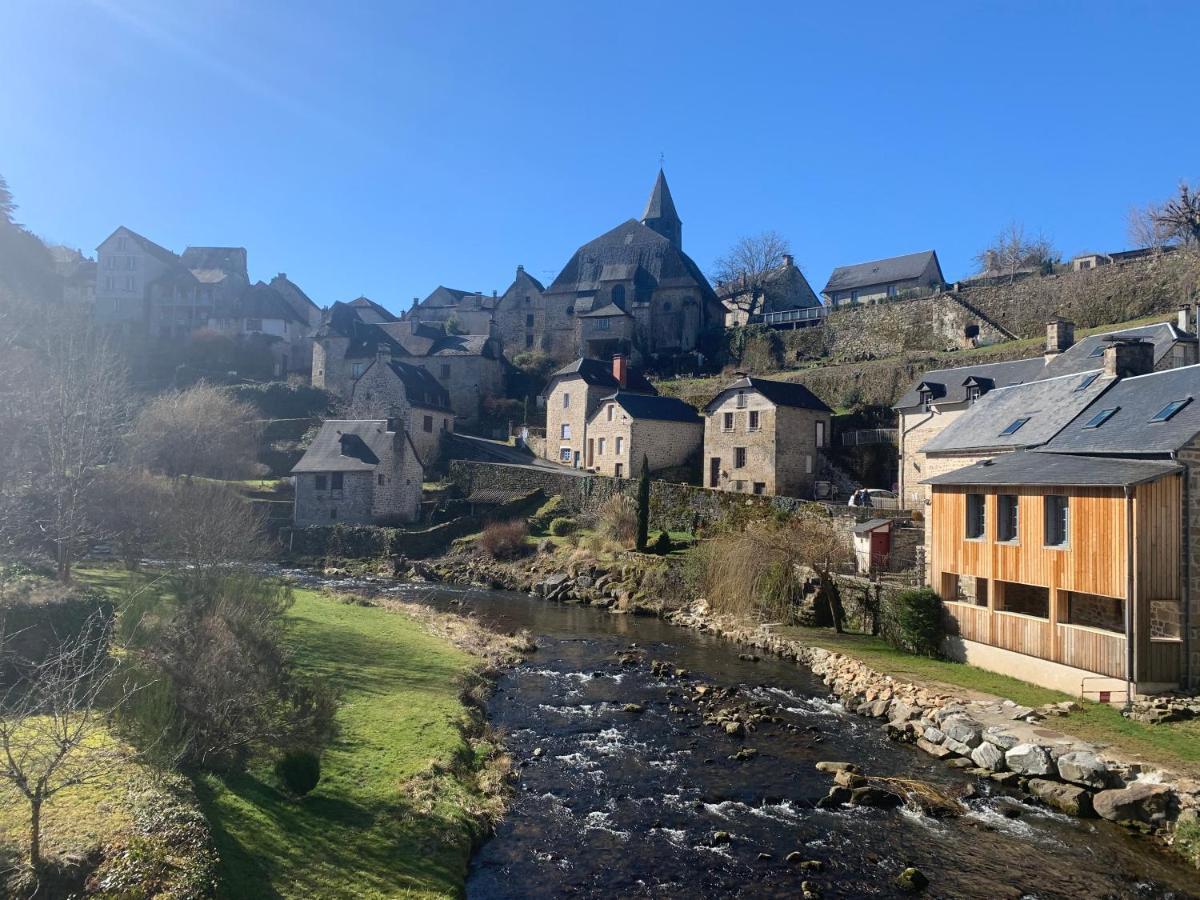 Appartamento Treignac Tourelles Esterno foto